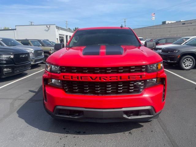 2021 Chevrolet Silverado 1500 4WD Crew Cab Short Bed Custom 2021 Chevrolet Silverado 1500 4WD Crew Cab Short Bed Custom