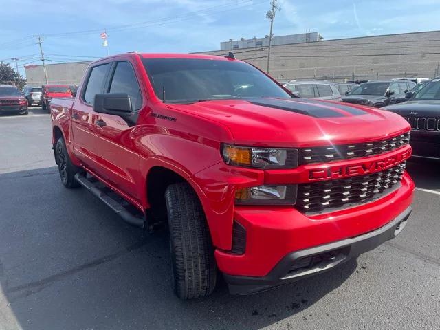 2021 Chevrolet Silverado 1500 4WD Crew Cab Short Bed Custom 2021 Chevrolet Silverado 1500 4WD Crew Cab Short Bed Custom