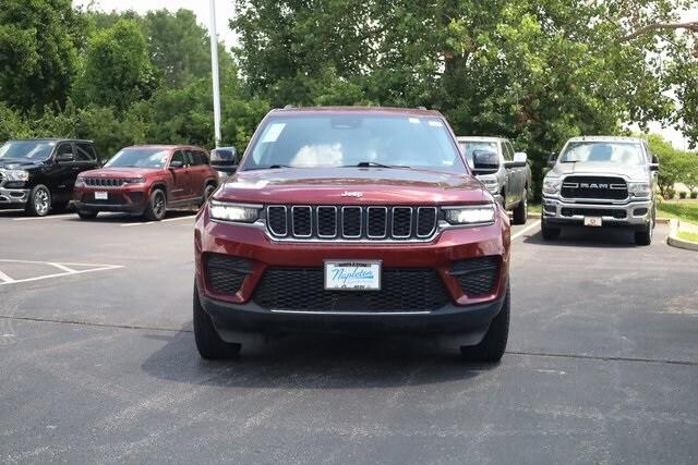 2024 Jeep Grand Cherokee Laredo 4x4