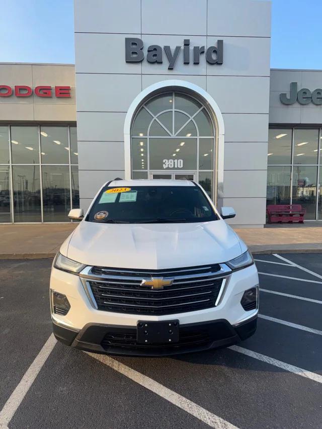 2023 Chevrolet Traverse AWD LT Cloth