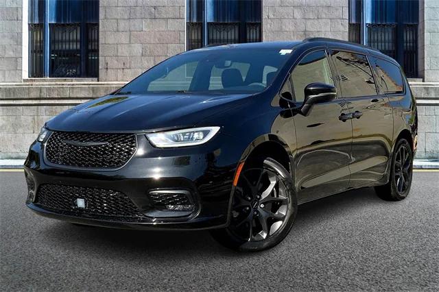 2023 Chrysler Pacifica Touring L AWD