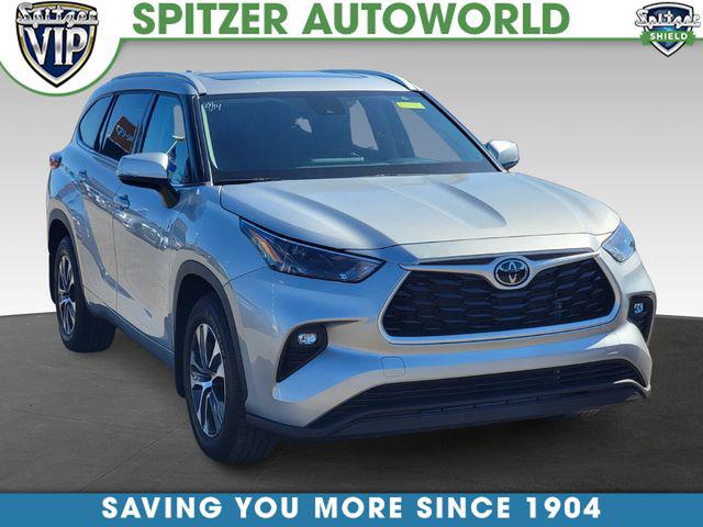 2022 Toyota Highlander XLE 2022 Toyota Highlander XLE