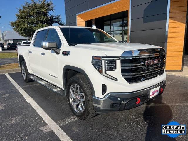 2022 GMC Sierra 1500 4WD Crew Cab Short Box SLT
