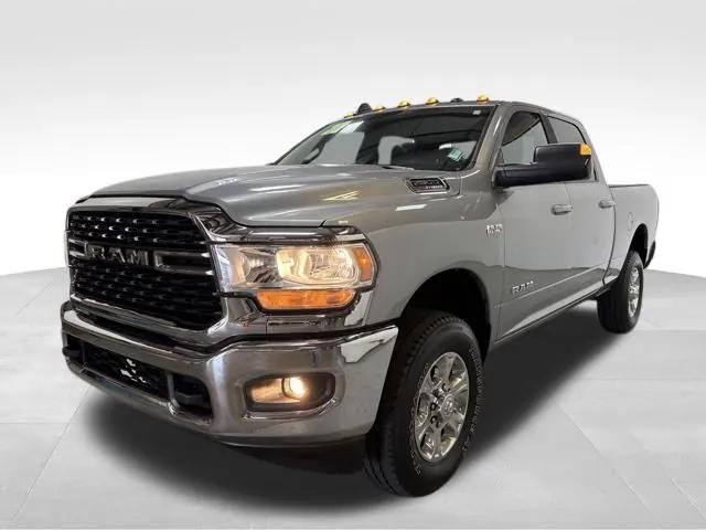 2022 RAM 2500 Big Horn Crew Cab 4x4 64 Box