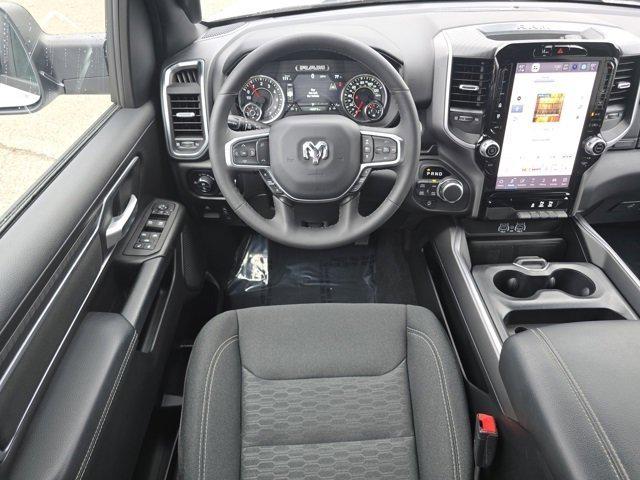 2025 RAM 1500 Big Horn Crew Cab 4x4 64 Box