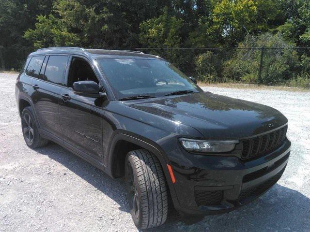 2023 Jeep Grand Cherokee L Altitude 4x2