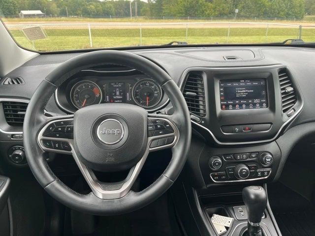 2019 Jeep Cherokee Latitude Plus FWD 2019 Jeep Cherokee Latitude Plus FWD