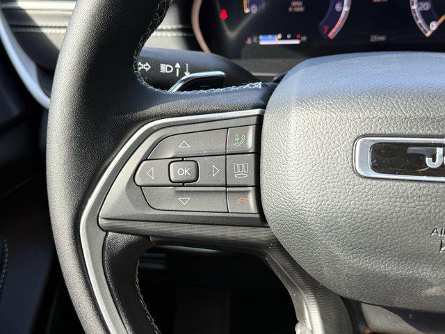 2025 Jeep Grand Cherokee L Altitude X 4x2