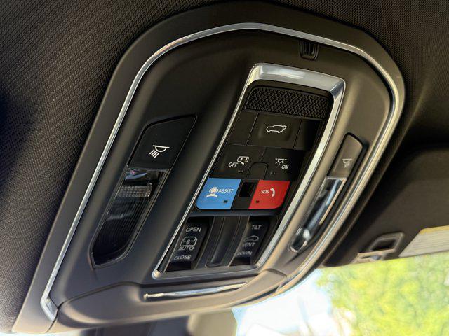 2025 Jeep Grand Cherokee L Altitude X 4x2