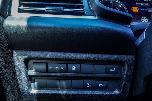 2025 Mitsubishi Outlander PHEV SE S-AWC