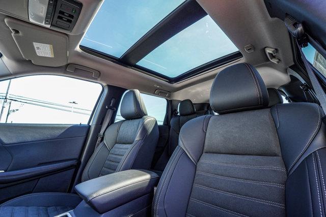 2025 Mitsubishi Outlander PHEV SE S-AWC