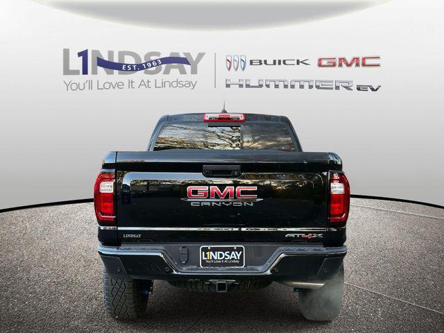 2026 GMC Canyon AT4X, 4WD