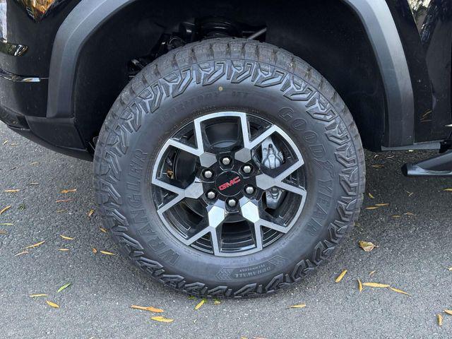 2026 GMC Canyon AT4X, 4WD