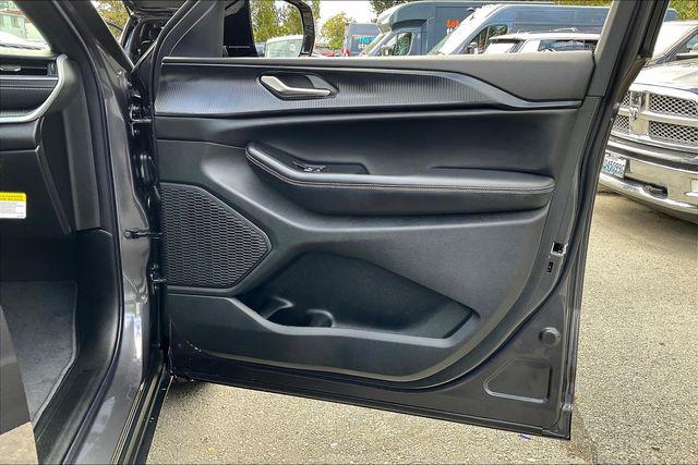 2025 Jeep Grand Cherokee L Altitude X 4x4