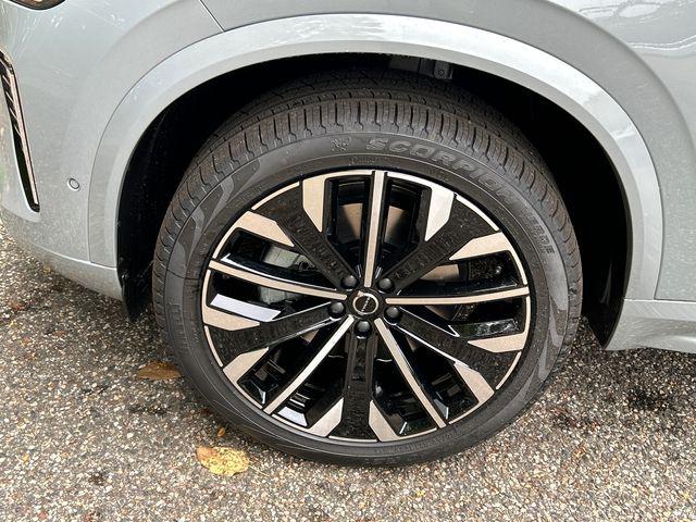 2026 Volvo XC90 B6 Ultra 7-Seater