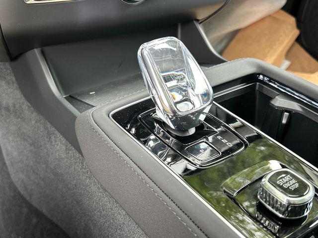 2026 Volvo XC90 B6 Ultra 7-Seater