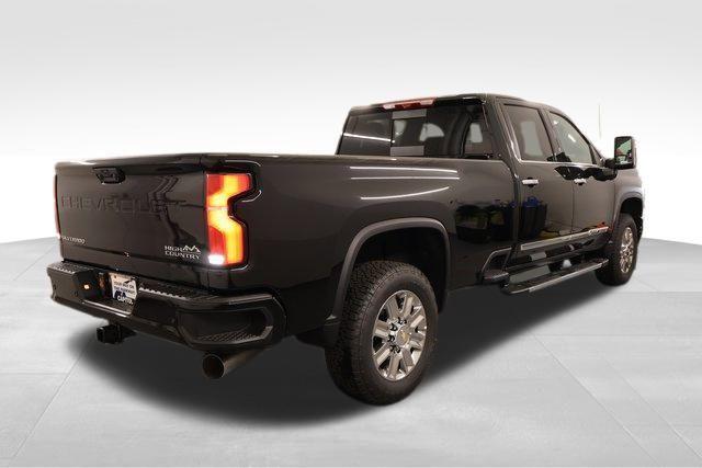 2026 Chevrolet Silverado 3500HD High Country