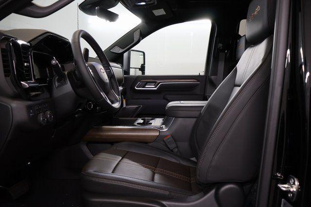 2026 Chevrolet Silverado 3500HD High Country