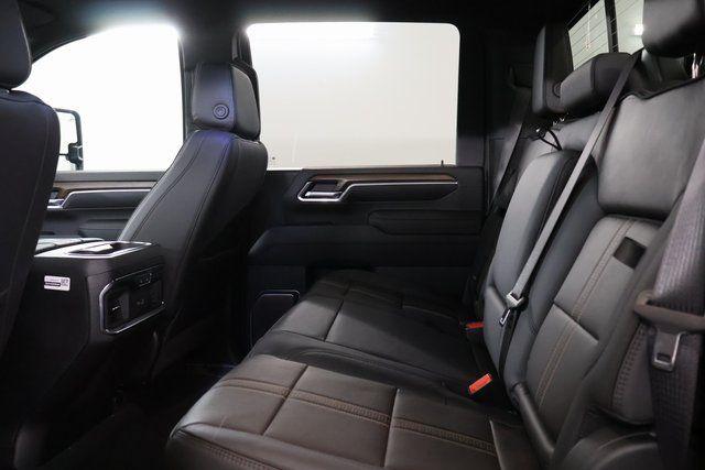 2026 Chevrolet Silverado 3500HD High Country