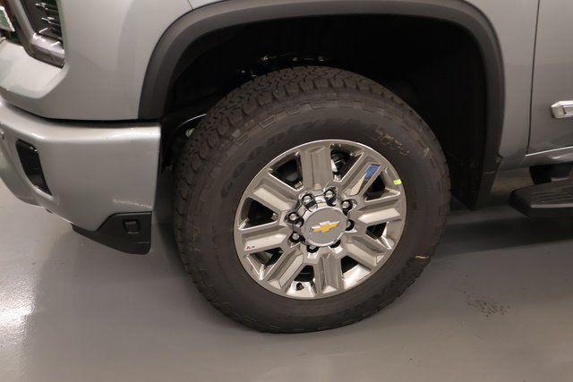 2026 Chevrolet Silverado 3500HD High Country