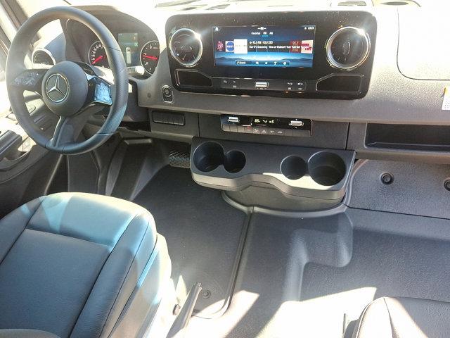 2026 Mercedes-Benz Sprinter Cargo Van 2026 DCAH2S