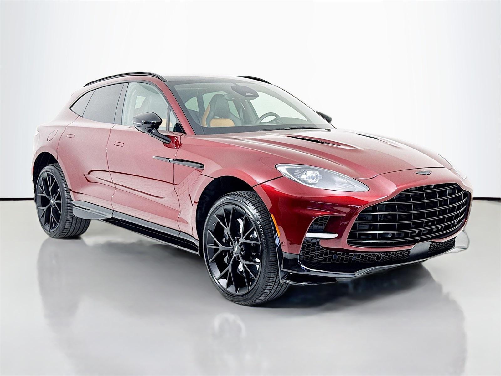 2025 Aston Martin DBX 707's photo