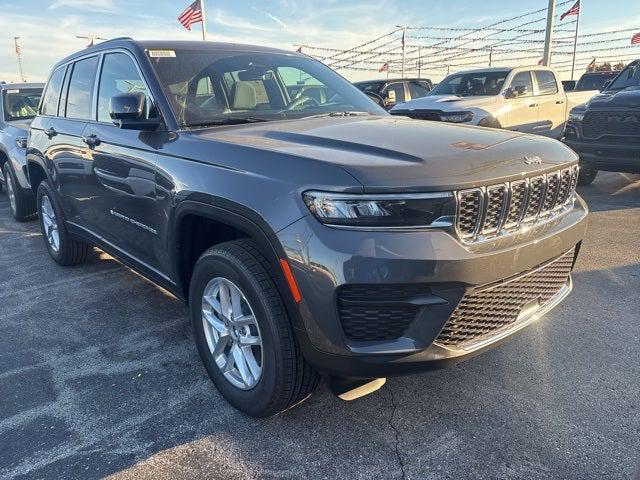 2025 Jeep Grand Cherokee GRAND CHEROKEE LAREDO X 4X2 2025 Jeep Grand Cherokee GRAND CHEROKEE LAREDO X 4X2