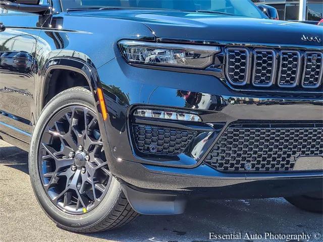 2025 Jeep Grand Cherokee GRAND CHEROKEE SUMMIT 4X4