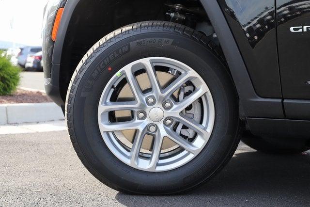 2025 Jeep Grand Cherokee GRAND CHEROKEE L LAREDO X 4X4 2025 Jeep Grand Cherokee GRAND CHEROKEE L LAREDO X 4X4