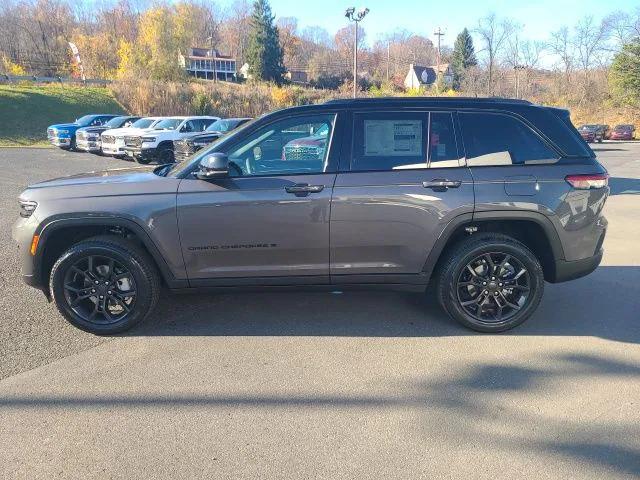 2025 Jeep Grand Cherokee GRAND CHEROKEE LIMITED 4X4 2025 Jeep Grand Cherokee GRAND CHEROKEE LIMITED 4X4