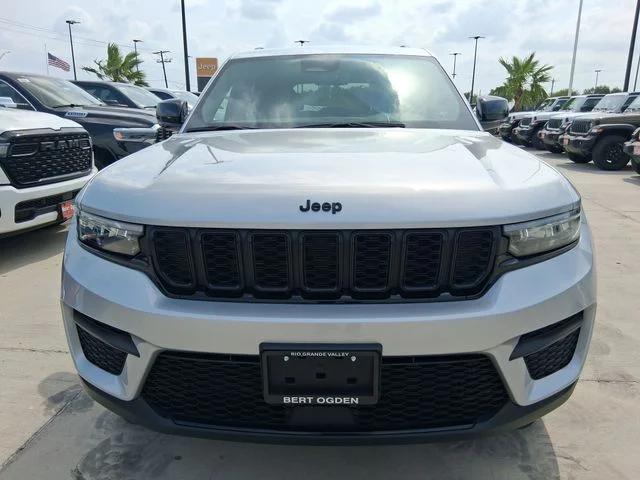 2025 Jeep Grand Cherokee Altitude X 4x2