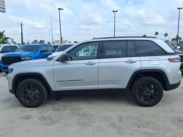 2025 Jeep Grand Cherokee Altitude X 4x2