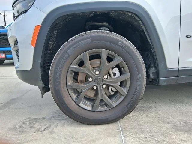 2025 Jeep Grand Cherokee Altitude X 4x2