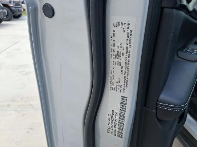 2025 Jeep Grand Cherokee Altitude X 4x2