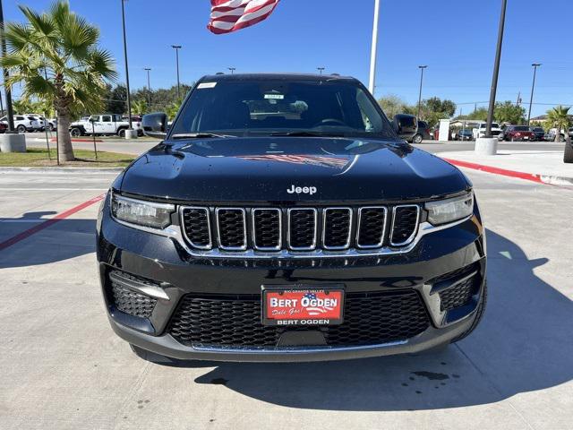 2025 Jeep Grand Cherokee GRAND CHEROKEE LAREDO X 4X2