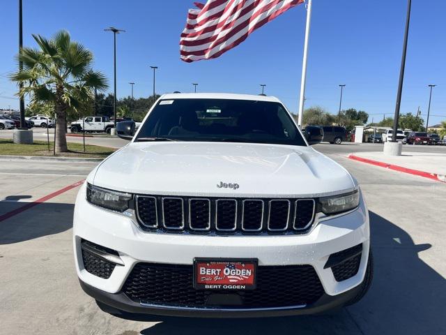 2025 Jeep Grand Cherokee GRAND CHEROKEE LAREDO X 4X2