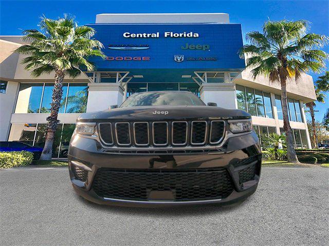 2025 Jeep Grand Cherokee GRAND CHEROKEE LAREDO X 4X2