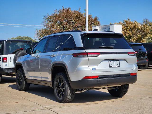 2025 Jeep Grand Cherokee Altitude X 4x2