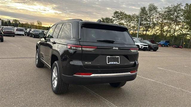 2025 Jeep Grand Cherokee GRAND CHEROKEE LAREDO X 4X4 2025 Jeep Grand Cherokee GRAND CHEROKEE LAREDO X 4X4