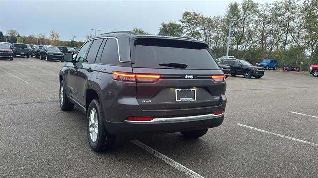 2025 Jeep Grand Cherokee GRAND CHEROKEE LAREDO X 4X4