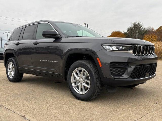2025 Jeep Grand Cherokee GRAND CHEROKEE LAREDO X 4X4
