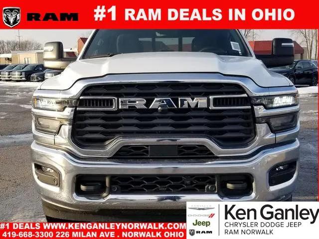 2026 RAM Ram 2500 RAM 2500 TRADESMAN CREW CAB 4X4 8 BOX