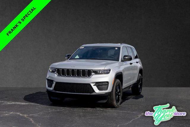 2025 Jeep Grand Cherokee GRAND CHEROKEE LAREDO X 4X4 2025 Jeep Grand Cherokee GRAND CHEROKEE LAREDO X 4X4