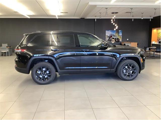 2025 Jeep Grand Cherokee GRAND CHEROKEE ALTITUDE X 4X4 2025 Jeep Grand Cherokee GRAND CHEROKEE ALTITUDE X 4X4