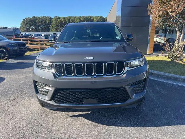 2025 Jeep Grand Cherokee GRAND CHEROKEE LAREDO X 4X2 2025 Jeep Grand Cherokee GRAND CHEROKEE LAREDO X 4X2