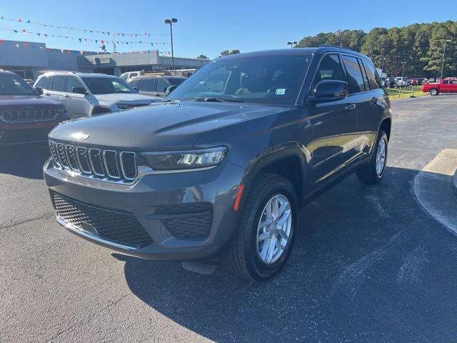 2025 Jeep Grand Cherokee GRAND CHEROKEE LAREDO X 4X2 2025 Jeep Grand Cherokee GRAND CHEROKEE LAREDO X 4X2