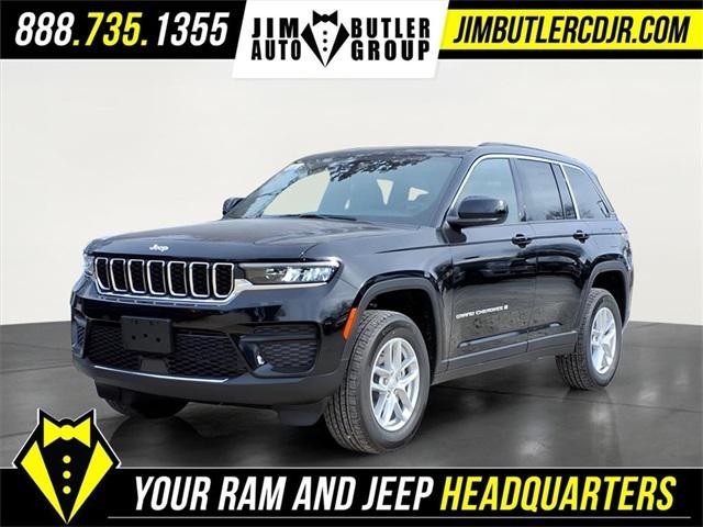 2025 Jeep Grand Cherokee GRAND CHEROKEE LAREDO X 4X4