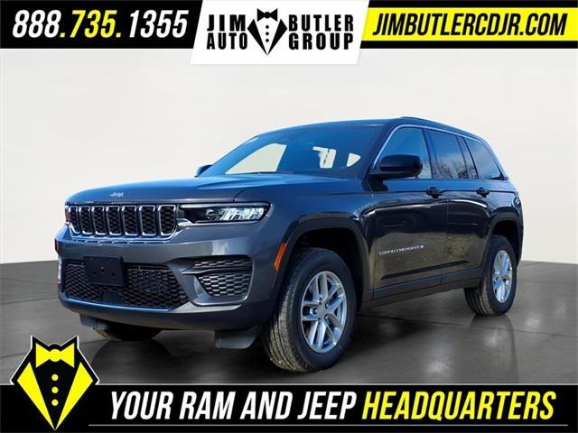 2025 Jeep Grand Cherokee GRAND CHEROKEE LAREDO X 4X4