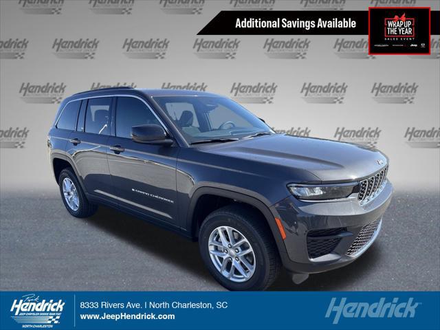 2025 Jeep Grand Cherokee Laredo's photo