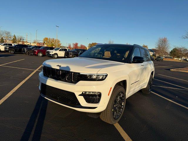 2025 Jeep Grand Cherokee GRAND CHEROKEE SUMMIT 4X4